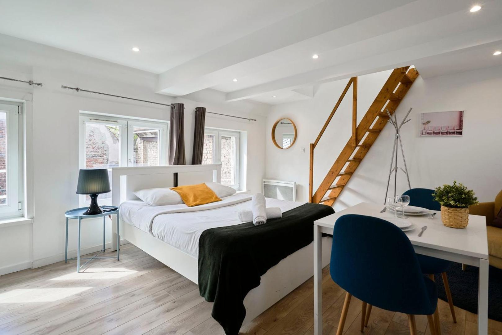 Lille Hypercentre Gares - Small Suite Dış mekan fotoğraf